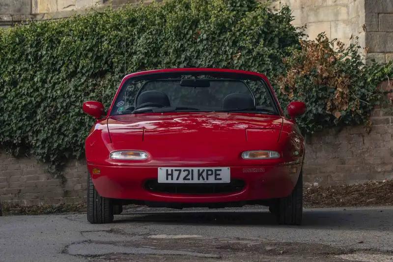 Mazda MX-5 NA 1.8 (1991) : le roadster japonais qui a redéfini le plaisir de conduire